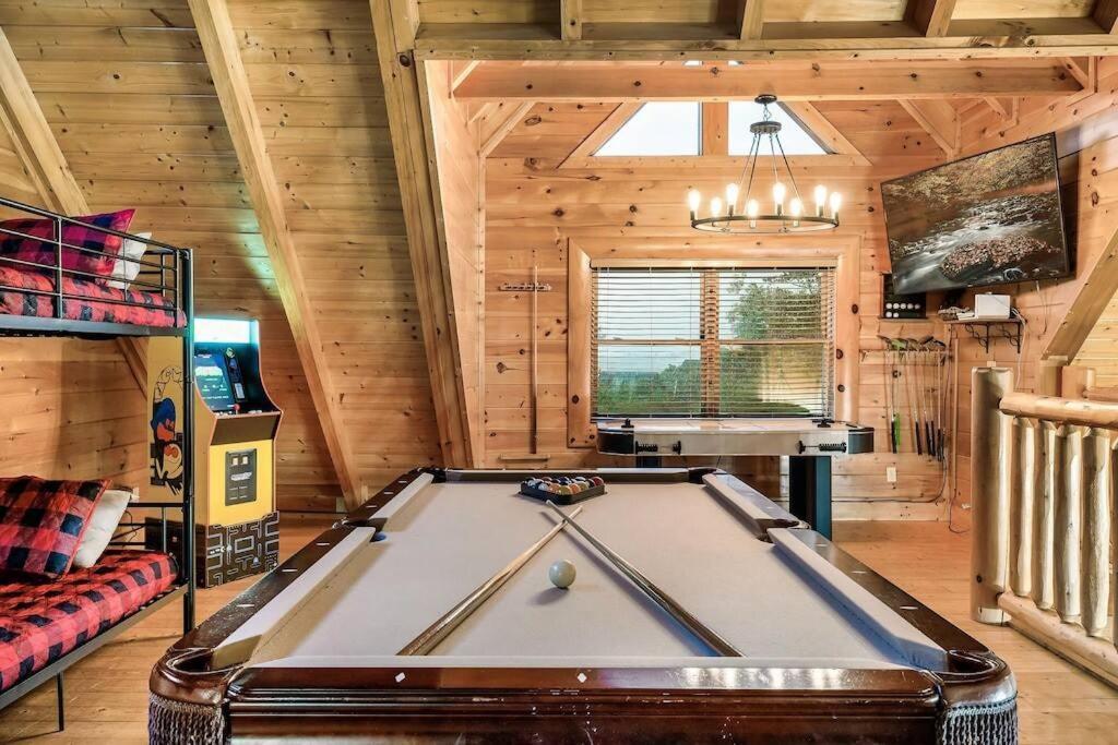 Cabin-N-Smokys! Indoor Resort Pool Views Hot Tub Game Room Сев'єрвілл Екстер'єр фото