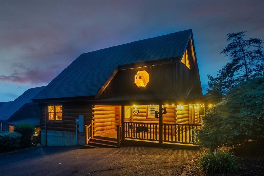 Cabin-N-Smokys! Indoor Resort Pool Views Hot Tub Game Room Сев'єрвілл Екстер'єр фото