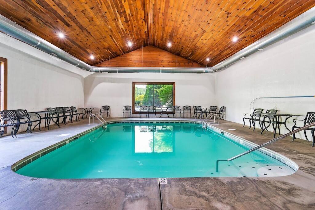 Cabin-N-Smokys! Indoor Resort Pool Views Hot Tub Game Room Сев'єрвілл Екстер'єр фото